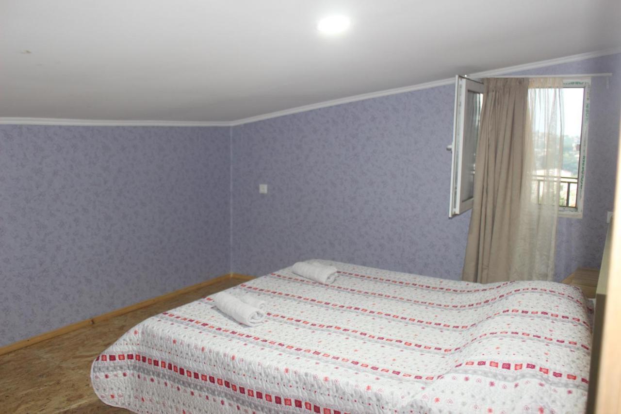 Guest House Katerina Kutaisi Zewnętrze zdjęcie